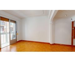 Acogedora Vivienda en Las Delicias: Ideal para Tu Nuevo Comienzo
