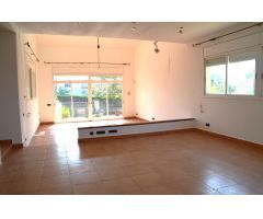 Casa unifamiliar aislada de alto standing situada en Bonavista de Calafell