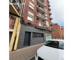 Inmobiliaria FinVall alquila bajo totalmente reformado en la Plaza Santa Brígida