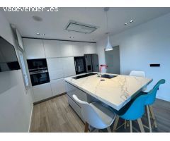 Piso en venta en calle García Lomas, 13 - Vivienda de lujo reformada frente a la Estación de Trenes