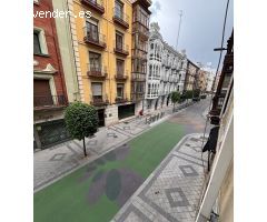 CALLE CLAUDIO MOYANO