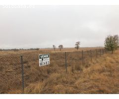 Gran parcela en urbanización El Páramo de La Cistérniga