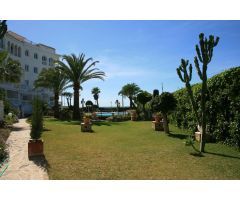 APARTAMENTO CON PISCINA COMUNITARIA JUNTO A PLAYA EL PLAYAZO