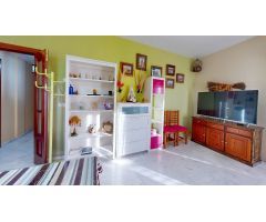Un hogar bañado en luz, en el corazón de Gelves