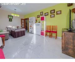 Un hogar bañado en luz, en el corazón de Gelves