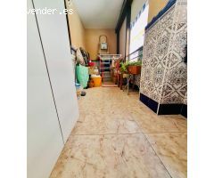 Bonito apartamento en Plaza Porticada de Guardamar.
