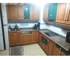 San Blas estupenda vivienda con ascensor y dos baños para larga estancia.