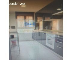 piso de cuatro dormitorios, junto al mercado central!!