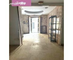 LOCAL COMERCIAL EN EL CORAZON DE JEREZ