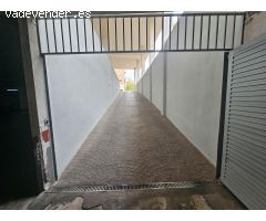 ¡Oportunidad de alquiler de plaza de garaje en la zona de la Universidad!