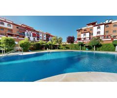 MAGNIFICO ATICO EN TABLERO. CON AMPLIA TERRAZA, 3 DORMITORIOS, 2 BAÑOS, GARAJE, TRASTERO y PISCINA.