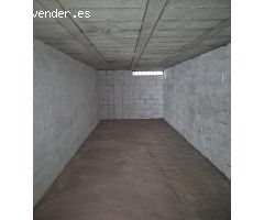 MAGNIFICA COCHERA CERRADA AL LADO DEL MERCADONA!!!!!!