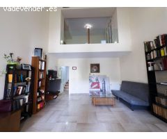 Lujo y Naturaleza en el Corazón de Córdoba: Exclusivo piso en Ángel de Saavedra