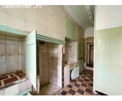 Histórica casa centenaria con patio