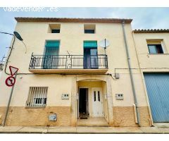 Casa con tres viviendas en Santa Bárbara