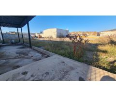 SANT CELONI (MOLÍ DE LES PLANES): SOLAR INDUSTRIAL EN VENTA