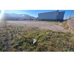 SANT CELONI (MOLÍ DE LES PLANES): SOLAR INDUSTRIAL EN VENTA