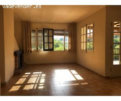 CAMPINS (NUCLEO URBANO): AMPLIO PISO CON APARCAMIENTO Y ZONA COMUNITARIA