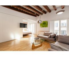 LUMINOSO ÁTICO CON TERRAZA ÚNICO EN ZONA