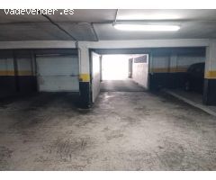 PLAZA AMPLIA DE GARAJE EN ZONA POVISA!!!