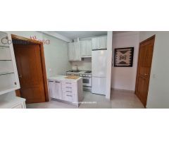 BONITO DUPLEX EN ALQUILER. TERRAZA Y PISCINA COMUNITARIA.