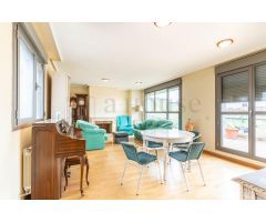 ÁTICO CON EXCELENTE UBICACIÓN Y GRAN TERRAZA EN ZONA LAS VENTAS
