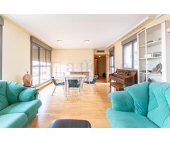 ÁTICO CON EXCELENTE UBICACIÓN Y GRAN TERRAZA EN ZONA LAS VENTAS