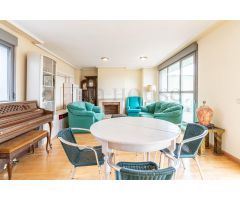 ÁTICO CON EXCELENTE UBICACIÓN Y GRAN TERRAZA EN ZONA LAS VENTAS