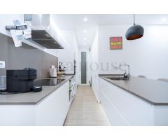 PISO LUMINOSO Y REFORMADO CON BALCÓN