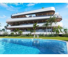 Apartamento de 3 dormitorios en primera línea de campo de golf, en Los Alcázares