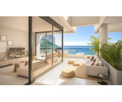 ÁTICOS DE LUJO DE OBRA NUEVA CON VISTAS AL MAR EN CALPE.