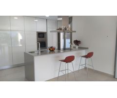 Villa Independiente en Villamartin de obra nueva