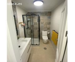 Chalet adosado con 3 dormitorios completamente reformado a la venta( San Miguel de Salinas )