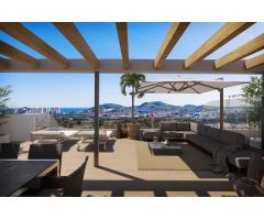 Ático de 2 dormitorios con solárium privado y vistas panorámicas en Finestrat-Benidorm.