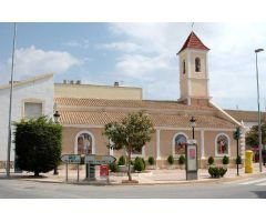 VILLAS PAREADAS DE NUEVA CONSTRUCCIÓN EN ROLDAN.