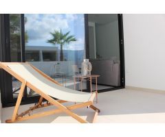 Nuevos adosados llave en mano de 3 dormitorios con increíbles vistas, en Calpe