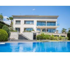 Exclusiva casa en venta con espectaculares vistas al mar y gran privacidad