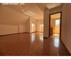 ESTUPENDO y ACOGEDOR ATICO DUPLEX MUY CERCANO AL METRO