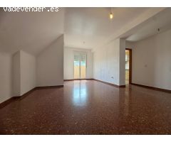 ESTUPENDO y ACOGEDOR ATICO DUPLEX MUY CERCANO AL METRO