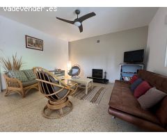 Chalet-Finca con Piscina, Energía Solar y Parcela de 10.120 m² con Vistas a la Montaña