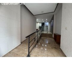 LUMINOSO PISO EN PLENO CENTRO DE VALENCIA