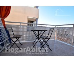 ÁTICO TOTALMENTE EXTERIOR CON GARAJE Y ASCENSOR CERCA DE LA PLAYA