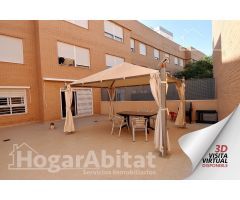SEMINUEVO CON GRAN TERRAZA Y GARAJE EN LA UJI