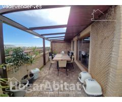 PRECIOSO ÁTICO REFORMADO CON TERRAZA Y GARAJE