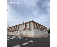 VENTA DUPLEX CON GARAJE EN MECO