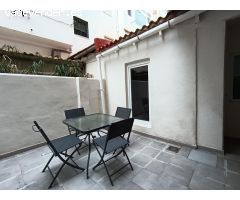 Habitación con Patio en bajo a Estrenar!
