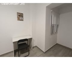 Habitación con Patio en bajo a Estrenar!