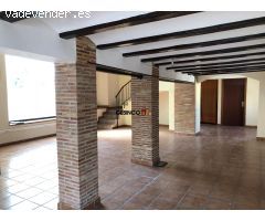 Local comercial en Alquiler en Ontinyent, Valencia