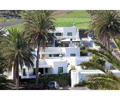 Impresionante finca con ocho villas independientes en Lanzarote