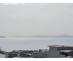 Exclusiva Casa de Obra Nueva en Montaña Roja, Playa Blanca con Vistas Panorámicas al Mar